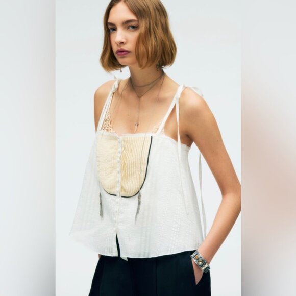 ZARA - YOKE DETAIL TOP LIMITED EDITION - Picture 1 of 12